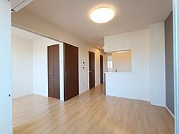 ルーエ大彦 202 2階2LDKのリビング/ダイニング