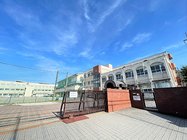 画像22:小学校「名古屋市立松栄小学校まで705m」