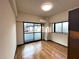 ヴァンベール桜山 2階1Kのリビング/ダイニング