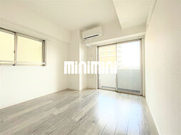 L’Allure 8階ワンルームのリビング/ダイニング