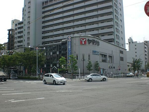 画像24:銀行「ヤマナカまで610m」