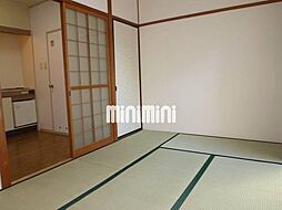 居間