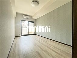 プリマヴェール六番町 2階1Kのリビング/ダイニング