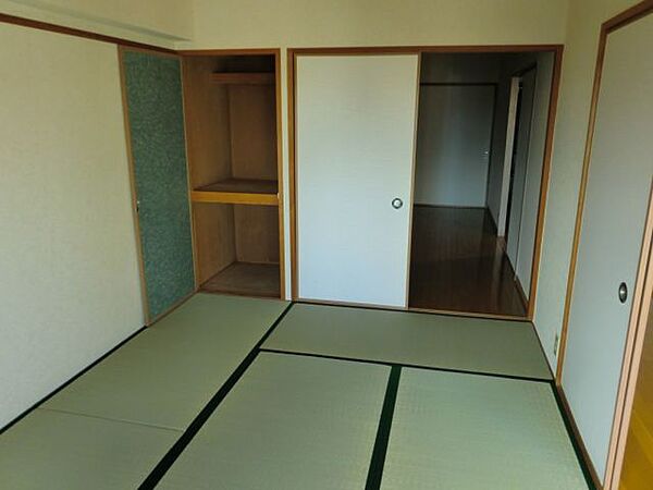 画像19:和室は落ち着きますよ。