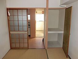 居間