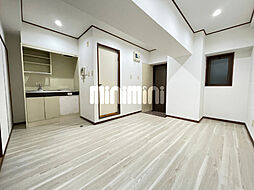 ラ・クール泉 3階1DKのリビング/ダイニング