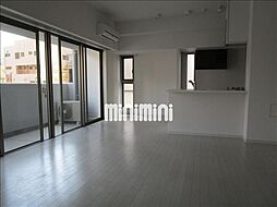 ファーストレジデンス栄 7階1LDKのリビング/ダイニング