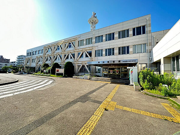 画像27:役所「名古屋市中川区役所まで422m」