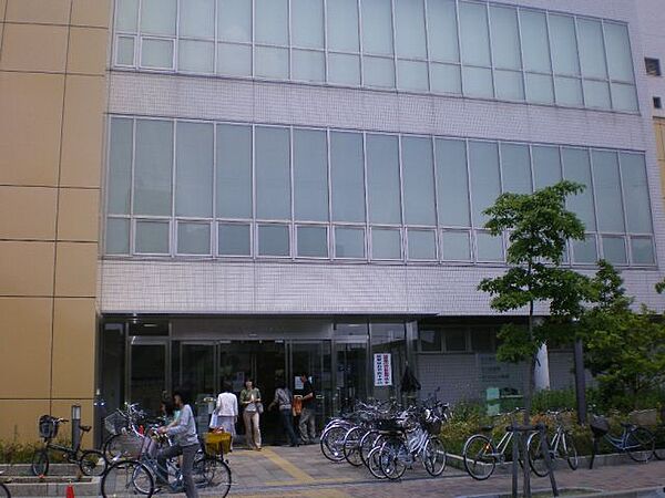 画像23:図書館「中川図書館まで840m」