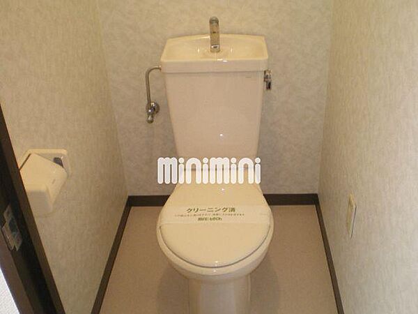 画像13:洋式トイレになります。