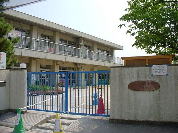 画像22:幼稚園、保育園「富田第一保育園まで1400m」