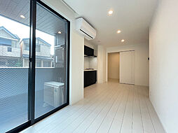 Jack koshiro I 101 1階1LDKのリビング/ダイニング