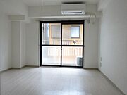 7帖もあるリビングです