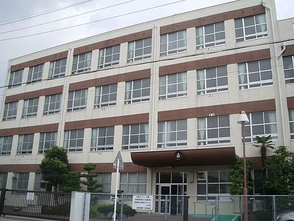 画像23:小学校「名古屋市立表山小学校まで1204m」