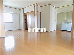 居間