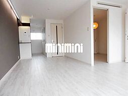 セントラル川名 5階1LDKのリビング/ダイニング