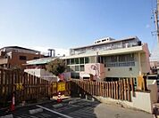幼稚園、保育園「いりなか保育園まで470m」