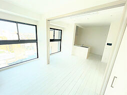 さくらHills ROKUBAN Platinum Resi 1004 10階2LDKのリビング/ダイニング