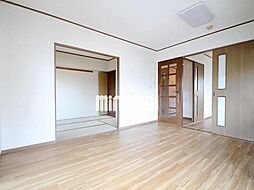 居間