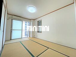 居間