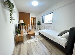 ジュネス・5・栄 3階ワンルームのリビング/ダイニング