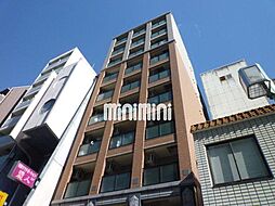 9 / 21