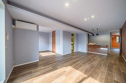 エバンジェリスト 204 2階3LDKのリビング/ダイニング