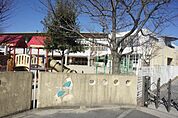 幼稚園、保育園「色金保育園まで630m」