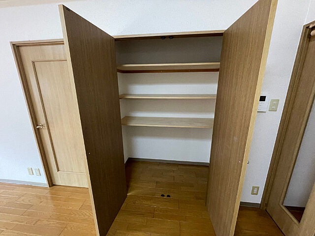 収納