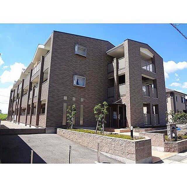 2 / 4
