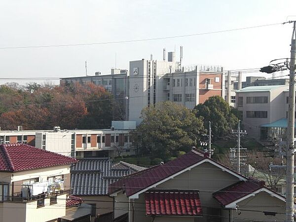 画像25:大学「桜花学園大学名古屋キャンパスまで600m」