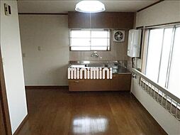 居間