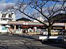 周辺：コンビニ「セブンイレブンまで300m」