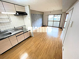 アビタマルフクIII 1階2LDKのリビング/ダイニング