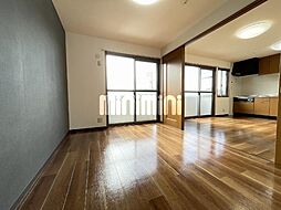 居間