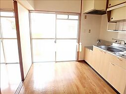 居間