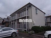 全部屋角部屋の贅沢な造りです。