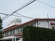 病院「千秋病院まで400m」
