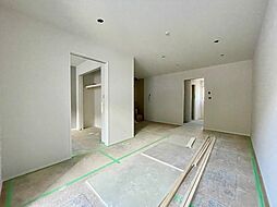 ミルキーウェイ 201 2階1LDKのリビング/ダイニング