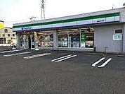 コンビニ「ファミリーマート岡崎井内町店まで398m」