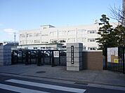 小学校「豊橋市立牟呂小学校まで2257m」