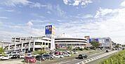 複合モール「パワードーム半田まで2033m」
