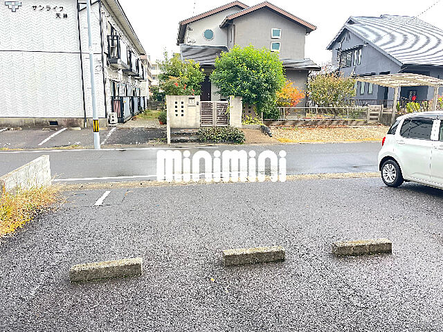 7 / 10