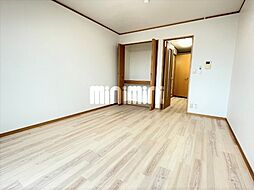 居間