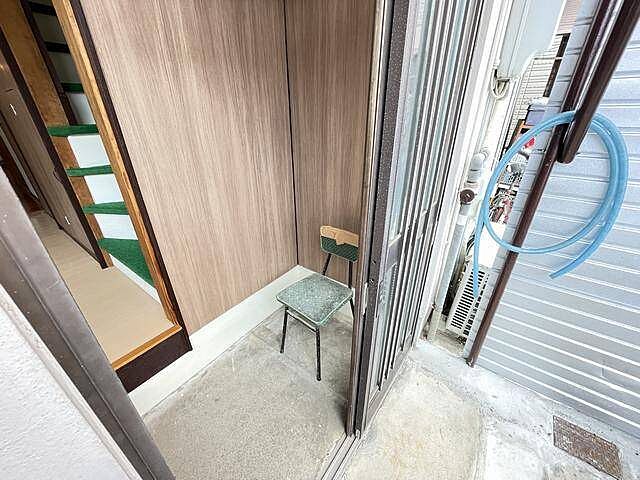玄関