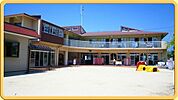 幼稚園、保育園「諏訪幼稚園まで414m」