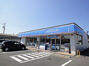 コンビニ「ローソンまで400m」