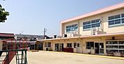 幼稚園、保育園「津島市立新開こども園まで995m」