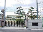小学校「愛西市立佐屋小学校まで1399m」