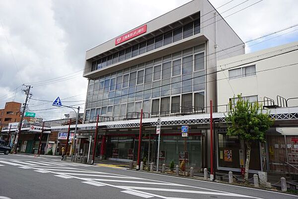 画像26:銀行「三菱東京ＵＦＪ銀行まで930m」